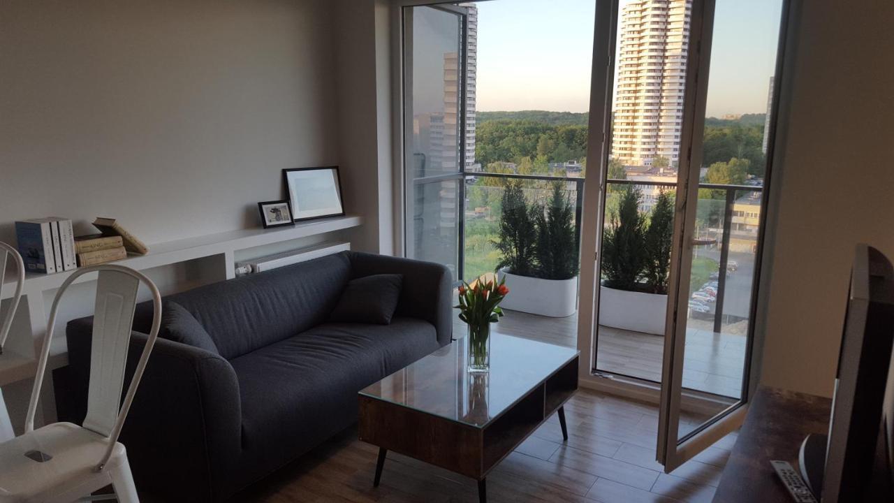 Apartament Wsrod 1000Cy Swiatel - Z Parkingiem W Hali Garazowej- Duzy Balkon Z Lezakami - Piekny Widok Noca Na Panorame Tysiaclecia Катовіце Екстер'єр фото