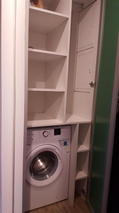 Apartament Wsrod 1000Cy Swiatel - Z Parkingiem W Hali Garazowej- Duzy Balkon Z Lezakami - Piekny Widok Noca Na Panorame Tysiaclecia Катовіце Екстер'єр фото