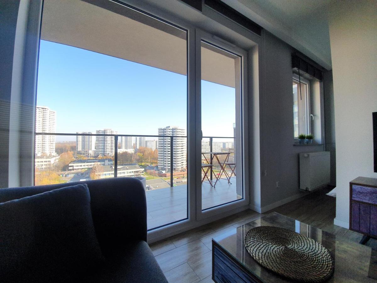 Apartament Wsrod 1000Cy Swiatel - Z Parkingiem W Hali Garazowej- Duzy Balkon Z Lezakami - Piekny Widok Noca Na Panorame Tysiaclecia Катовіце Екстер'єр фото